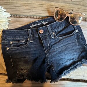 VGW-American Eagle dark wash stretch jean short